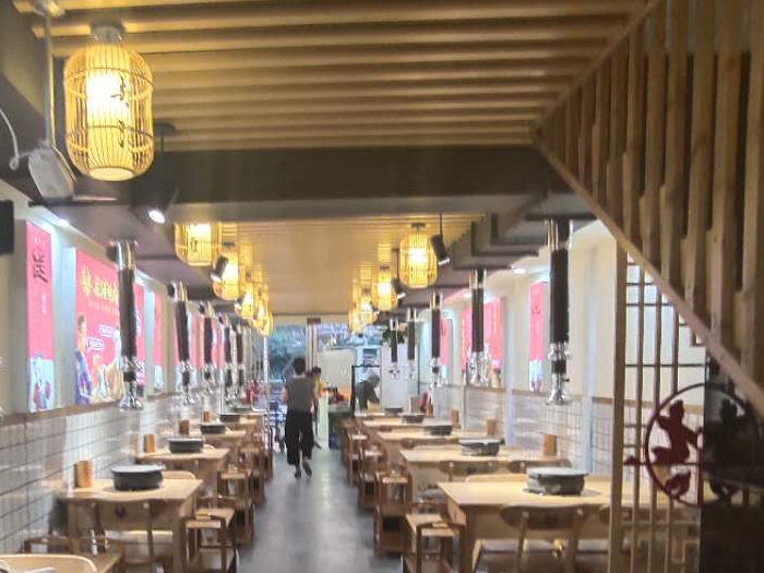 长沙天心区柒酒烤肉林科大店商业空间装修